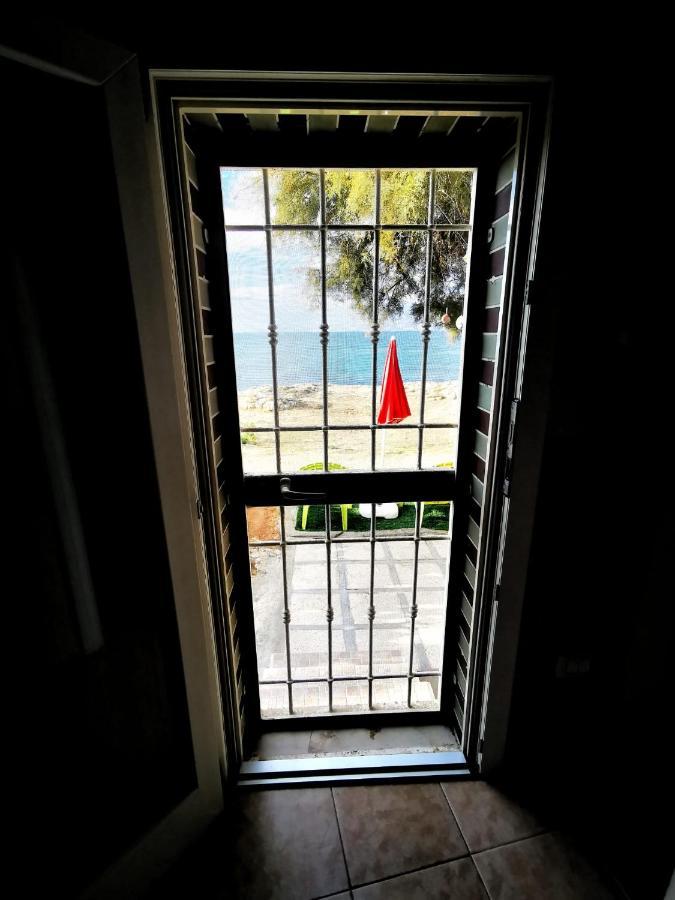 Vila Casa Fronte Mare Marina di Mancaversa Exteriér fotografie